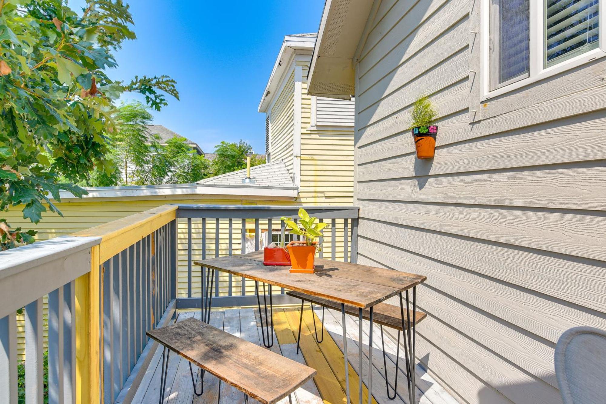Cozy Galveston Apartment With Private Beach Pass! Екстериор снимка
