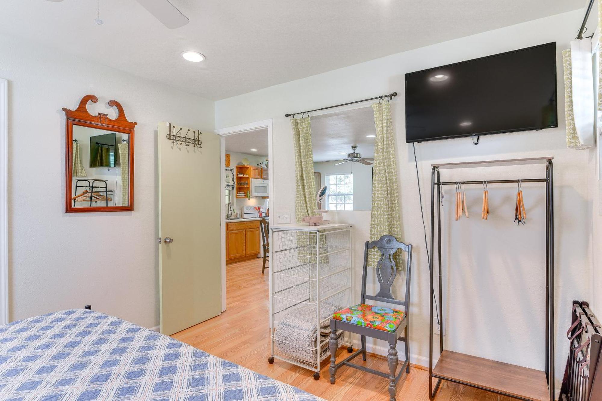 Cozy Galveston Apartment With Private Beach Pass! Екстериор снимка