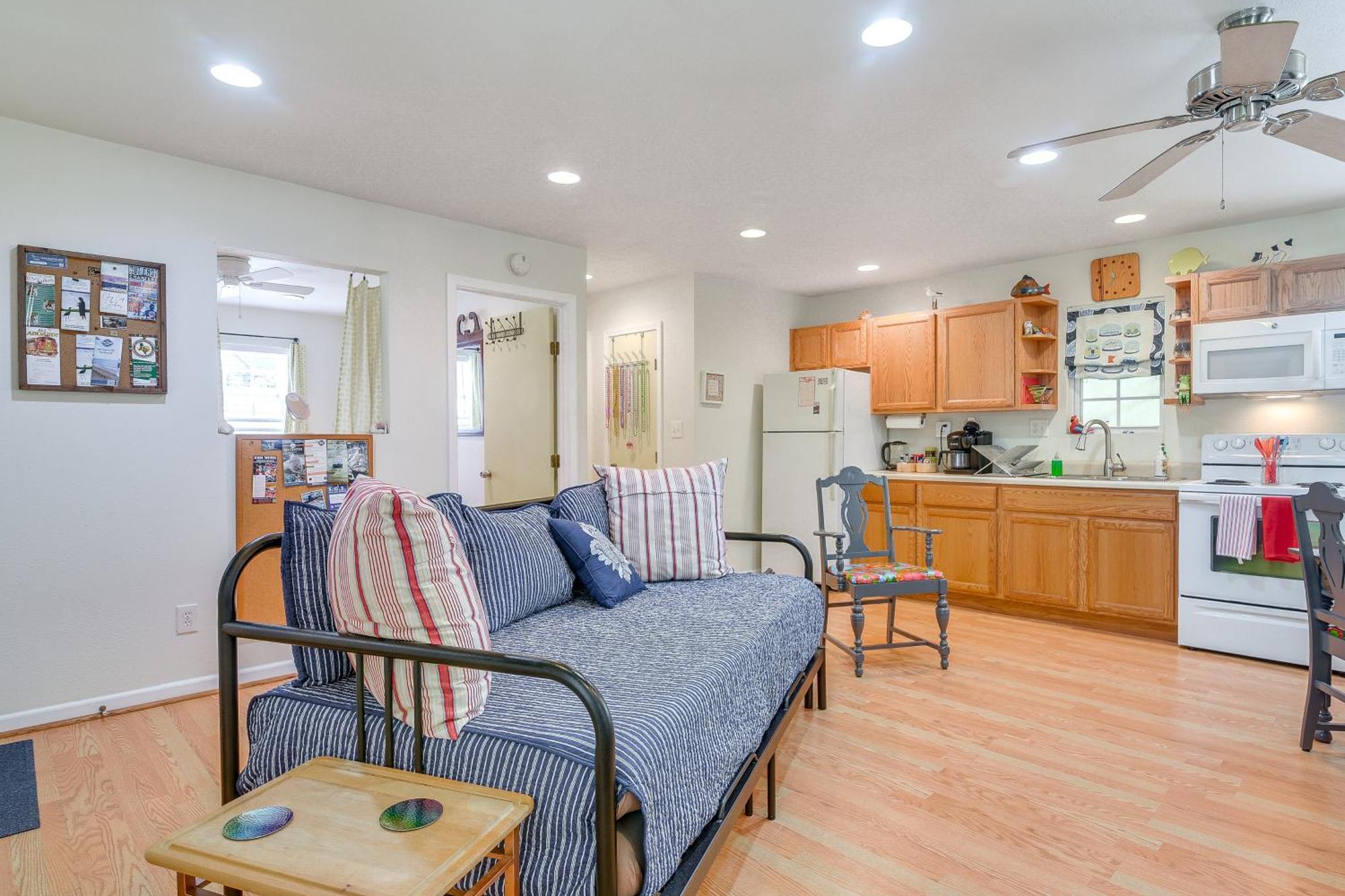 Cozy Galveston Apartment With Private Beach Pass! Екстериор снимка